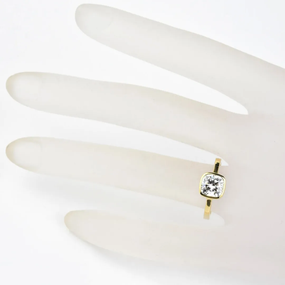 /public/photos/live/Cushion Cut Moissanite Chunky Bezel Engagement Ring 882 (7).webp